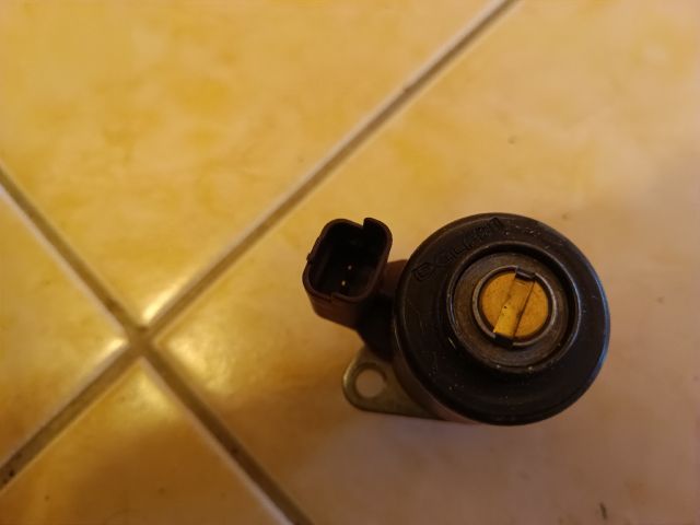 bontott FORD FOCUS II Üzemanyag Befecskendező Vezérlő