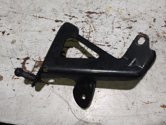 bontott FORD FOCUS II Üzemanyagszűrő Ház