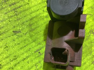 bontott FORD FOCUS II Vákum Szelep