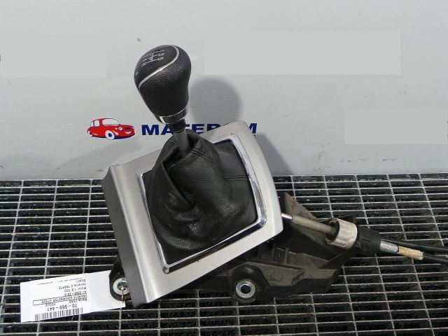 bontott FORD FOCUS II Váltógomb