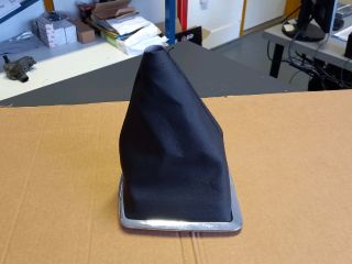 bontott FORD FOCUS II Váltószoknya