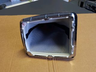 bontott FORD FOCUS II Váltószoknya