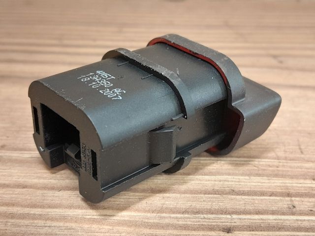 bontott FORD FOCUS II Vészvillogó Kapcsoló