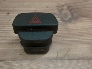 bontott FORD FOCUS II Vészvillogó Kapcsoló