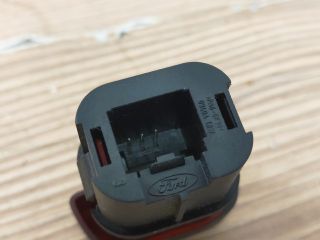 bontott FORD FOCUS II Vészvillogó Kapcsoló