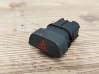 bontott FORD FOCUS II Vészvillogó Kapcsoló