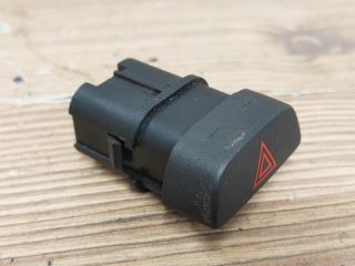 bontott FORD FOCUS II Vészvillogó Kapcsoló