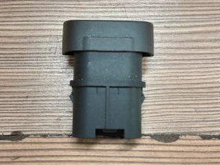 bontott FORD FOCUS II Vészvillogó Kapcsoló