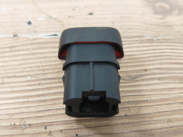 bontott FORD FOCUS II Vészvillogó Kapcsoló