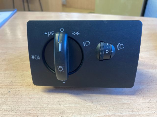 bontott FORD FOCUS II Világítás Kapcsoló