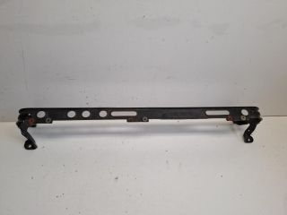 bontott FORD FOCUS II Vízhűtő Radiátor Tartó