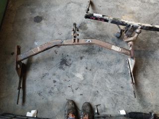 bontott FORD FOCUS II Vonóhorog