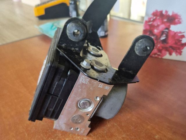 bontott FORD FOCUS III ABS Kocka