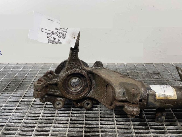 bontott FORD FOCUS III Bal első Csonkállvány