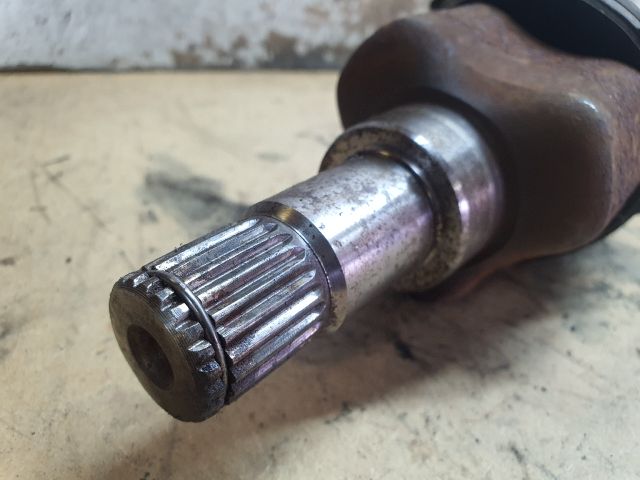 bontott FORD FOCUS III Bal Féltengely