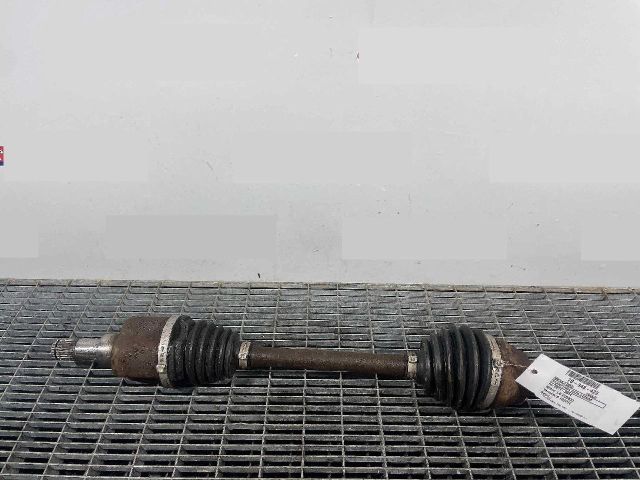 bontott FORD FOCUS III Bal Féltengely