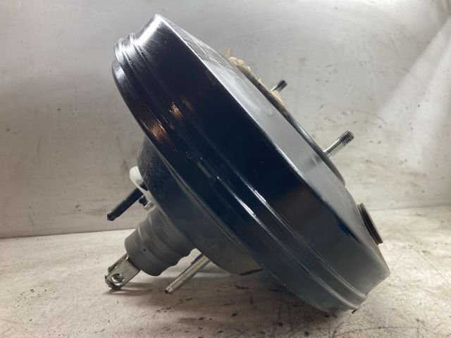 bontott FORD FOCUS III Fékrásegítő