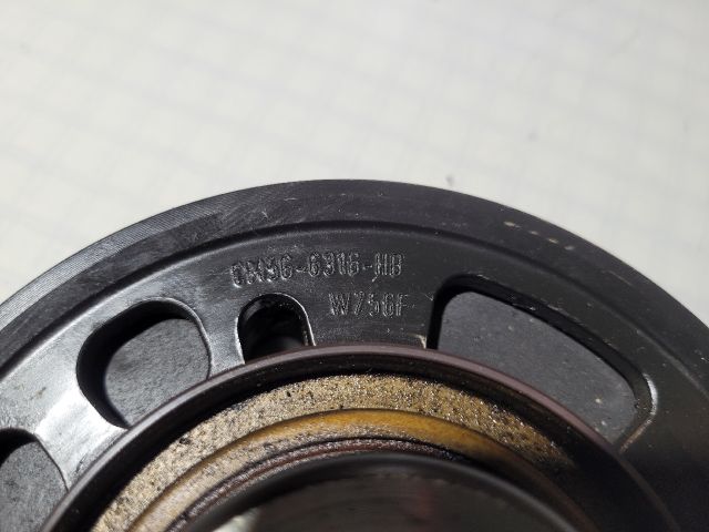 bontott FORD FOCUS III Főtengely Szíjtárcsa