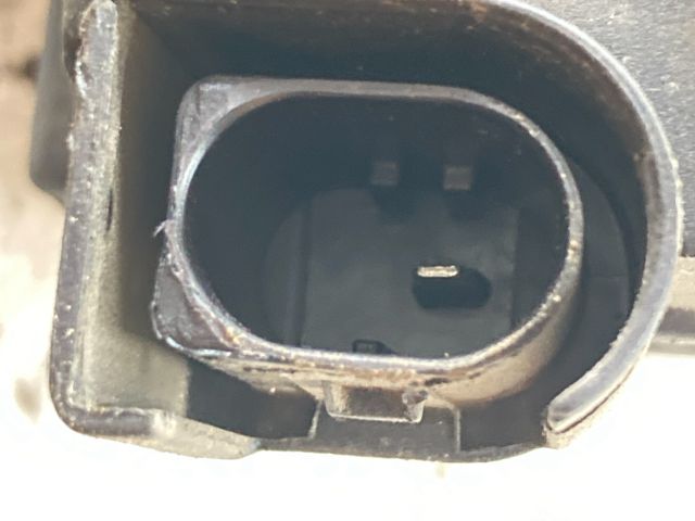 bontott FORD FOCUS III Generátor