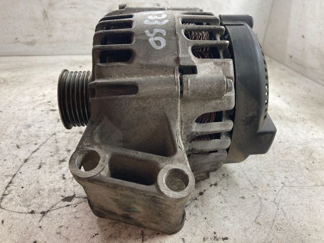 bontott FORD FOCUS III Generátor