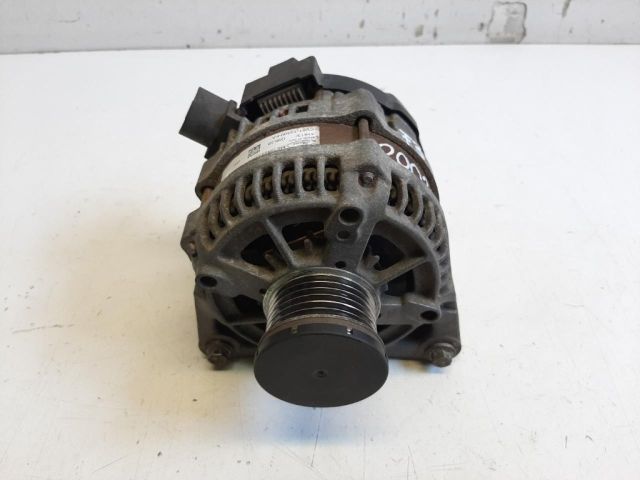 bontott FORD FOCUS III Generátor