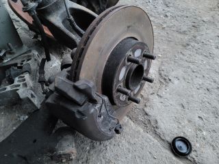 bontott FORD FOCUS III Hengerfej