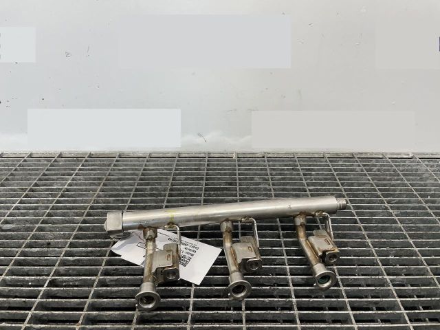 bontott FORD FOCUS III Közösnyomócső