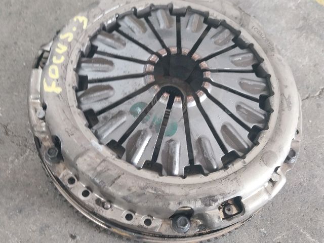 bontott FORD FOCUS III Kuplung Szett Lendkerékkel