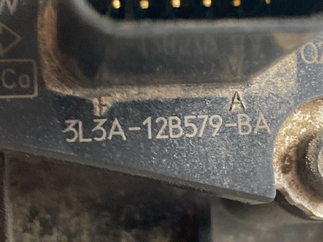 bontott FORD FOCUS III Légtömegmérő