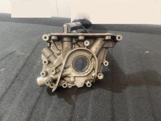 bontott FORD FOCUS III Olajszivattyú