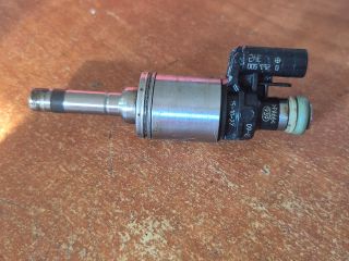 bontott FORD FOCUS III Porlasztó (1 db)