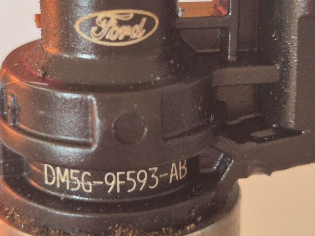 bontott FORD FOCUS III Porlasztó (1 db)