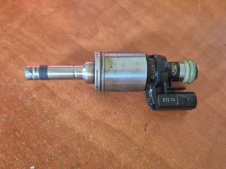 bontott FORD FOCUS III Porlasztó (1 db)