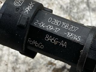 bontott FORD FOCUS III Porlasztó Sor / Híd