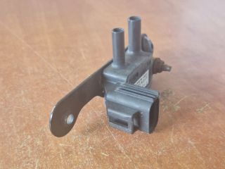 bontott FORD FOCUS III Részecskeszűrő Nyomásérzékelő