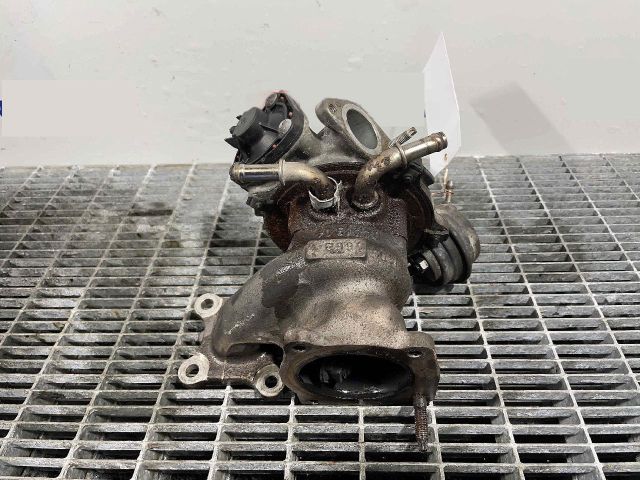 bontott FORD FOCUS III Turbó