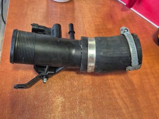 bontott FORD FOCUS III Turbócső