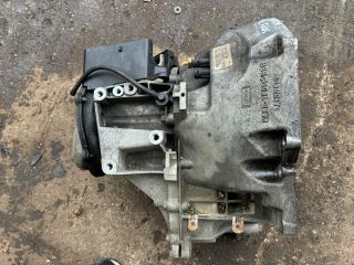 bontott FORD FOCUS III Váltó (Mechanikus)