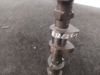 bontott FORD FOCUS III Vezérműtengely (Magában)