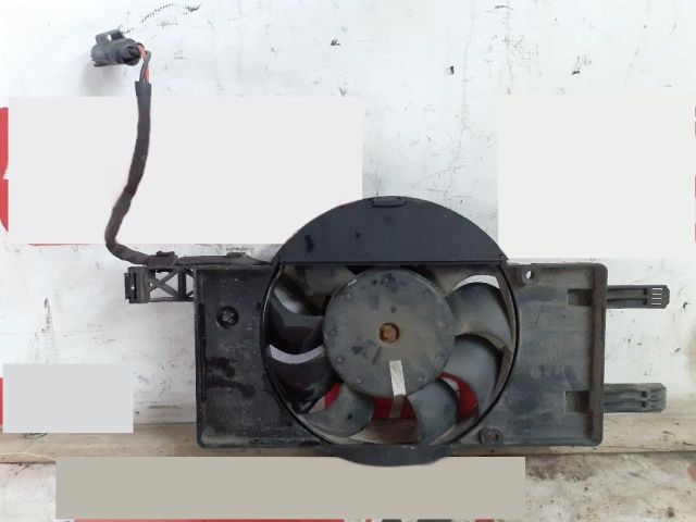 bontott FORD FOCUS III Viszkóventilátor Hűtőventilátor