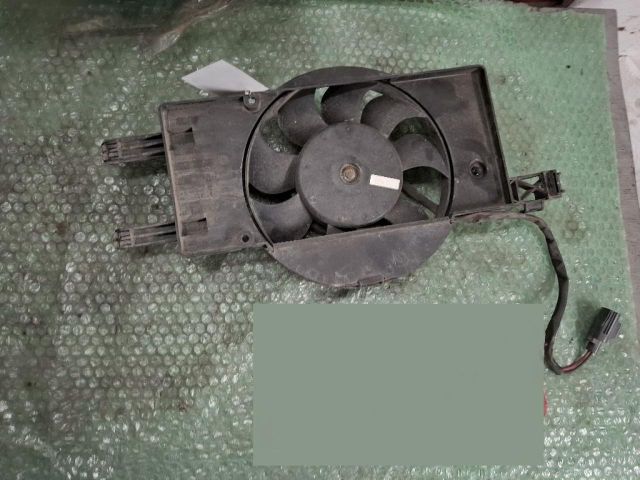 bontott FORD FOCUS III Viszkóventilátor Hűtőventilátor