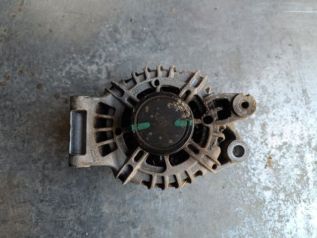 bontott FORD FOCUS III Generátor