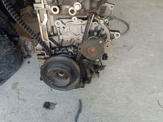 bontott FORD FOCUS III Motorblokk (Fűzött)