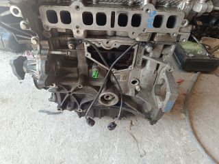 bontott FORD FOCUS III Motorblokk (Fűzött)