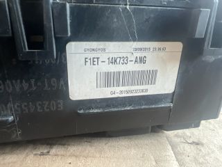 bontott FORD FOCUS III Biztosítéktábla Motortér