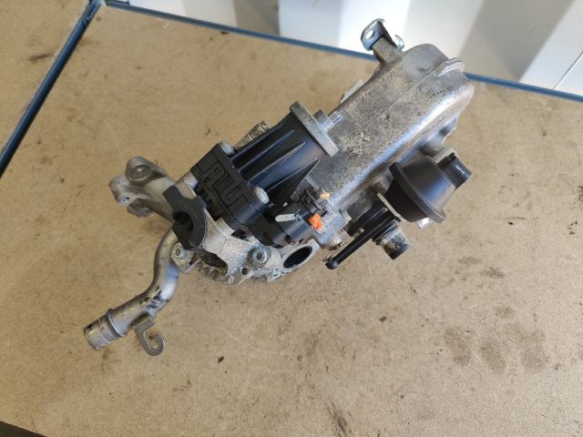 bontott FORD FOCUS III EGR / AGR Vákum Szelep