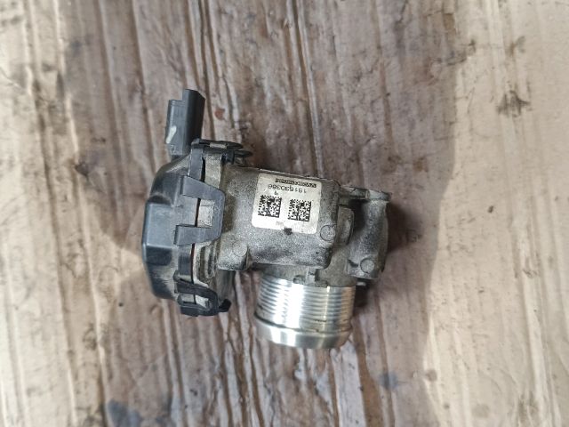 bontott FORD FOCUS III Fojtószelep (Elektromos)