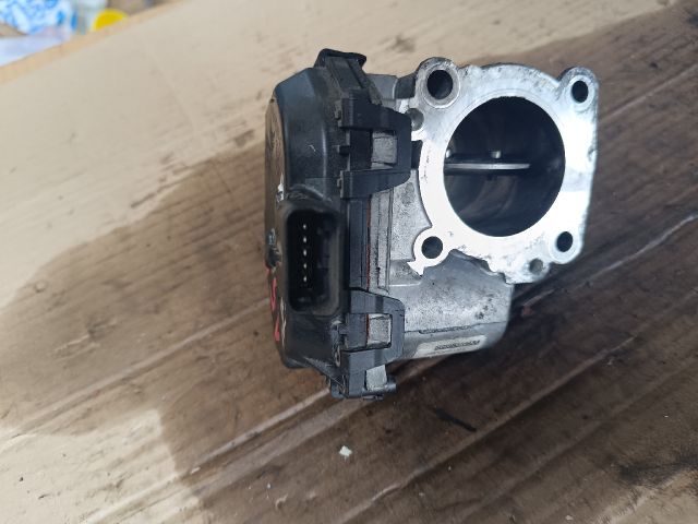 bontott FORD FOCUS III Fojtószelep (Elektromos)