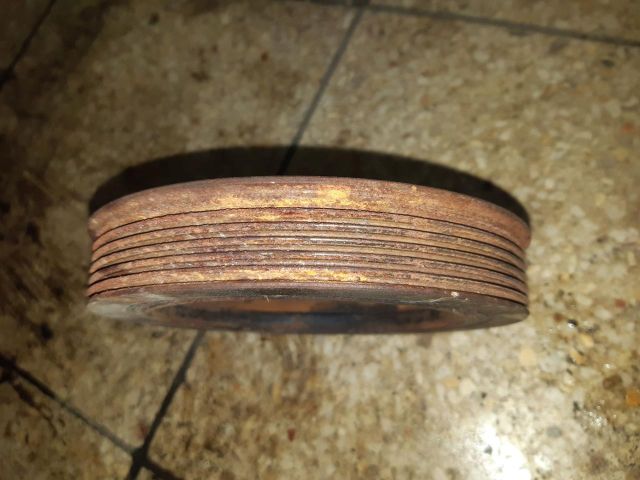 bontott FORD FOCUS III Főtengely Szíjtárcsa