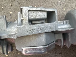 bontott FORD FOCUS III Gyújtáskapcsoló Házzal